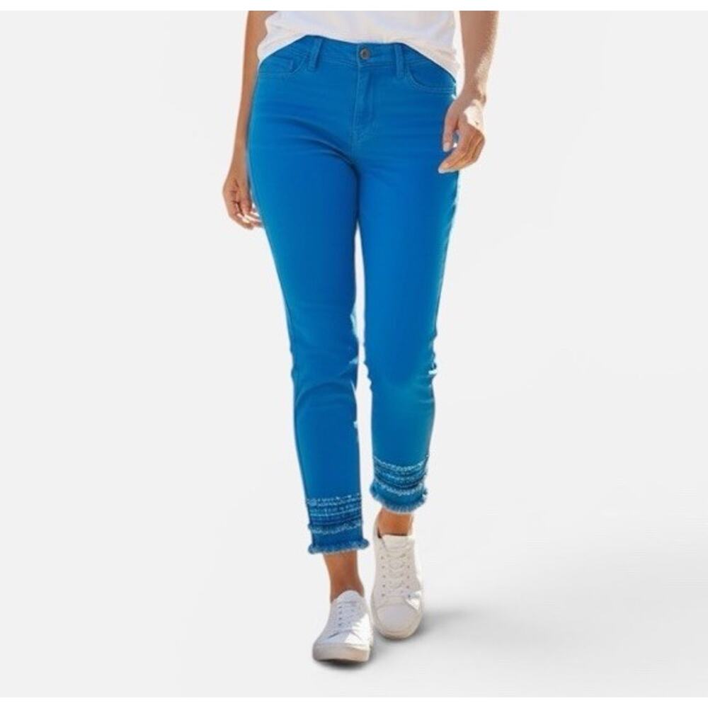CHICO'S PERFECT STRETCH GIRLFRIEND SLIM LEG CAPRI JEANS CHICO'S Size 2 (12) BLUE